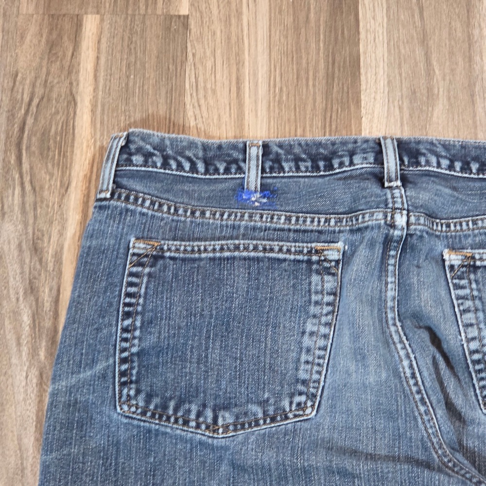 Eddie Bauer Mens Straight Leg Jeans Blue Denim 40x32 (Actual 39x28) Medium Wash - Picture 3 of 12